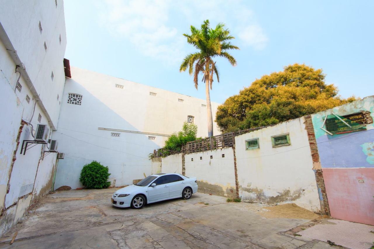 Hotel Marovi Santa Marta  Eksteriør billede