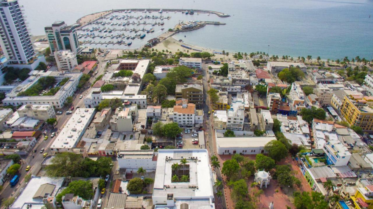 Hotel Marovi Santa Marta  Eksteriør billede