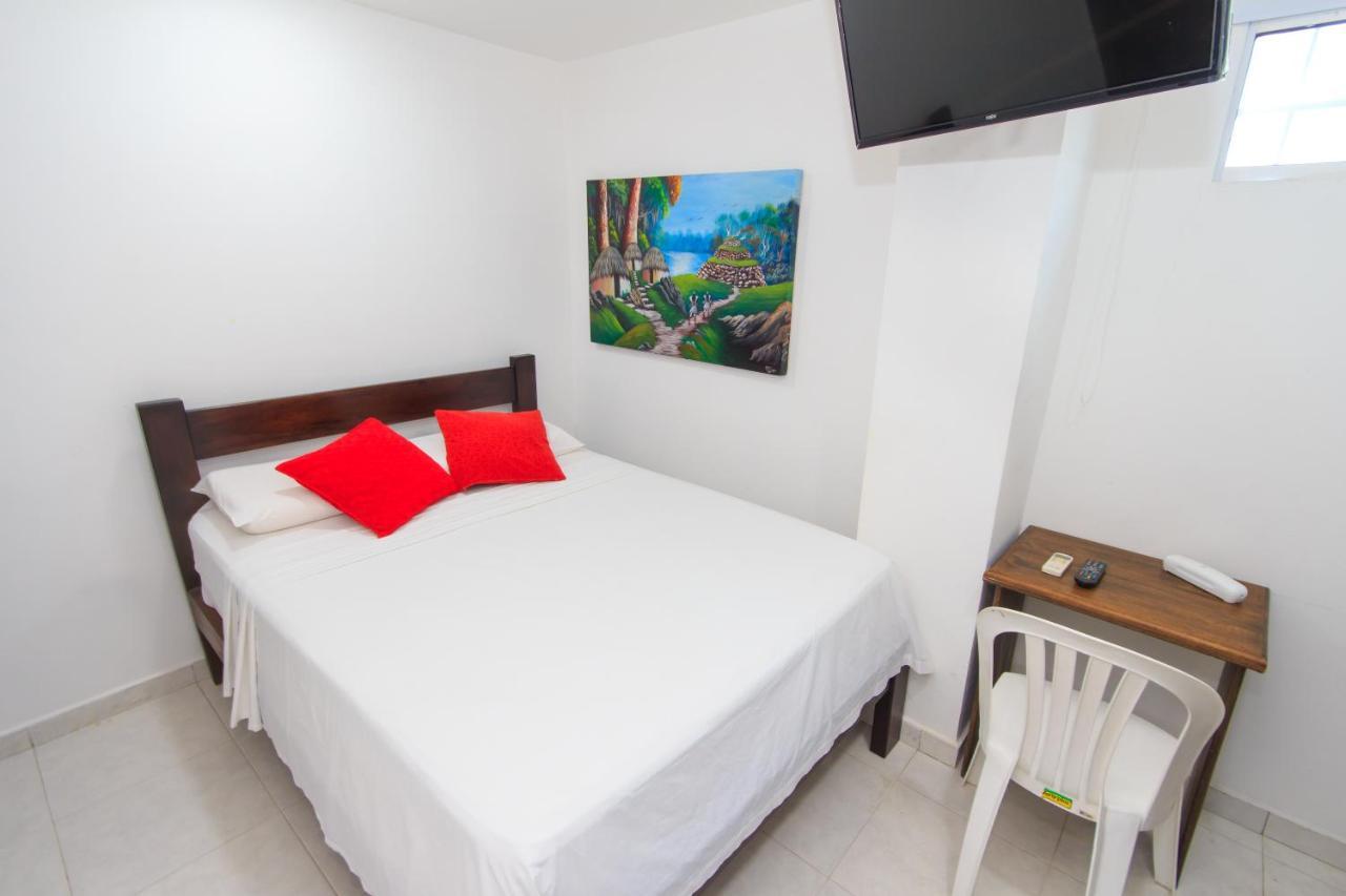Hotel Marovi Santa Marta  Eksteriør billede